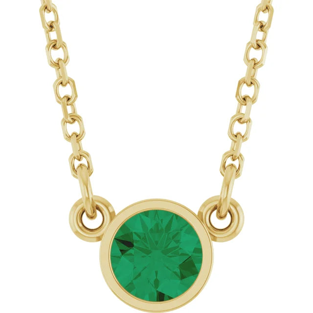 Emerald Birthstone Solitaire Necklace in Yellow Gold