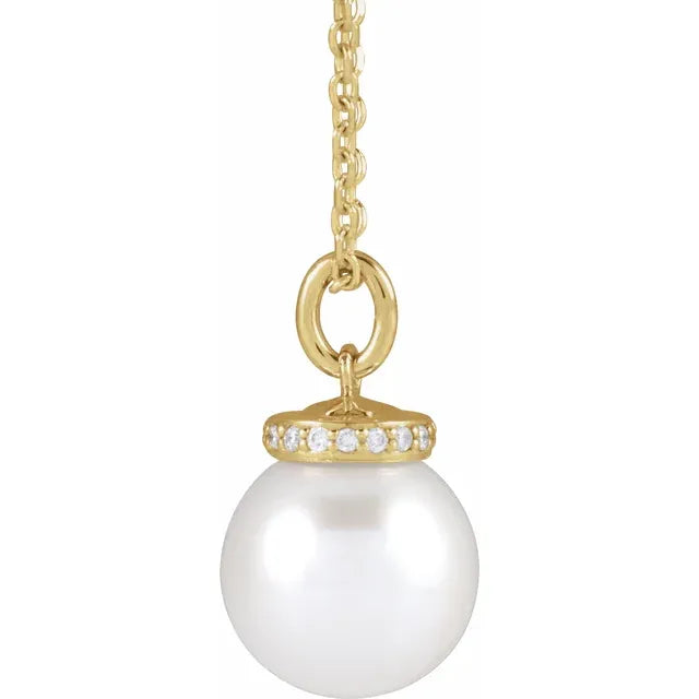 Yellow Gold White Akoya Pearl & Natural Diamond Necklace