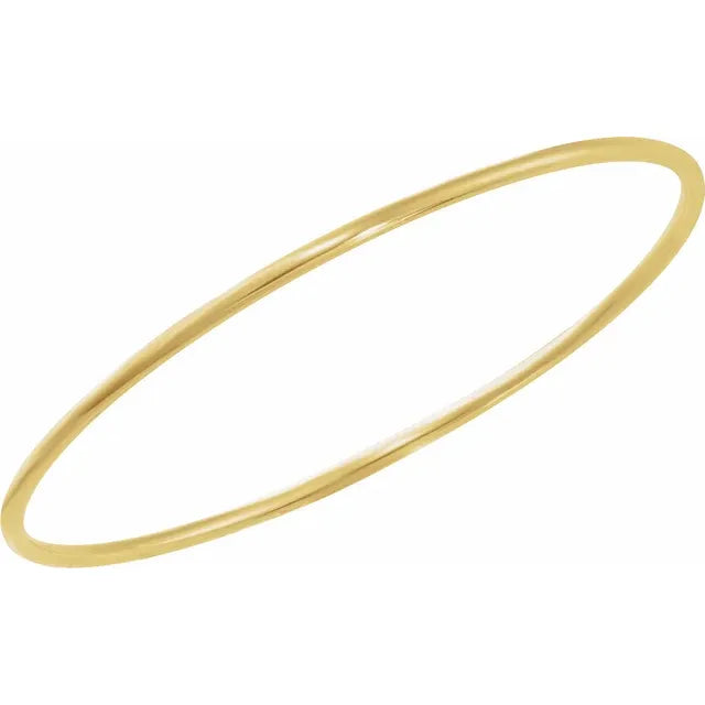2 MM Classic Bangle Bracelet in yellow gold