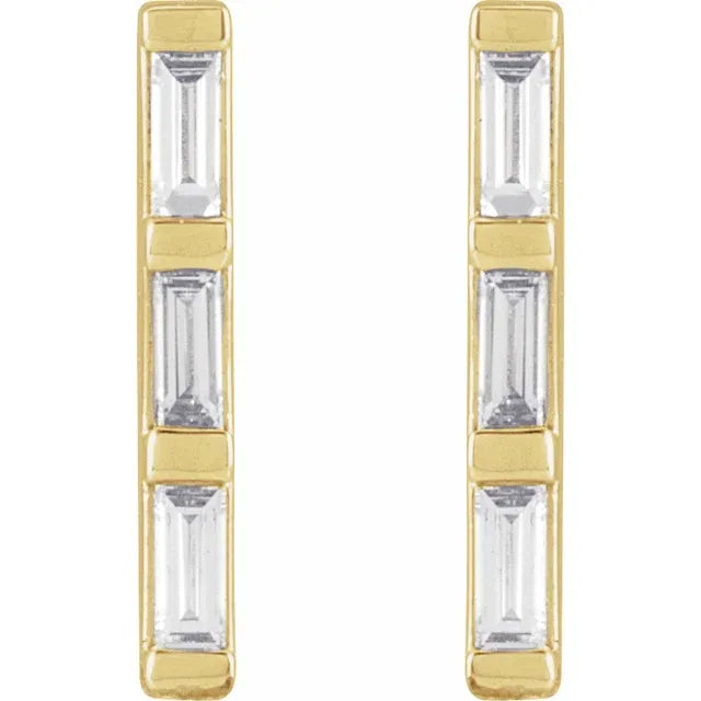 1/8 women diamond earring 14k yellow gold showing 