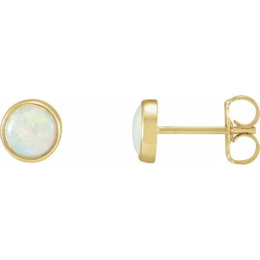 14K yellow Gold White Opal Stud earrings Details