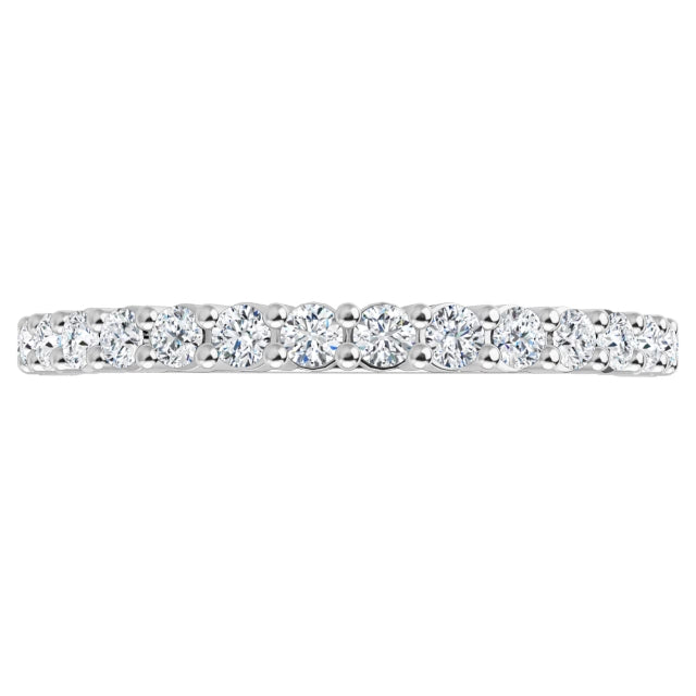 360 Video for Diamond Wedding band for women Set in white gold or platinum 