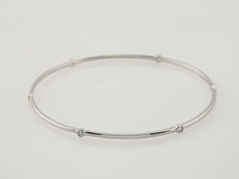 Video of 1/4 CTW Natural Diamond Bangle Bracelet