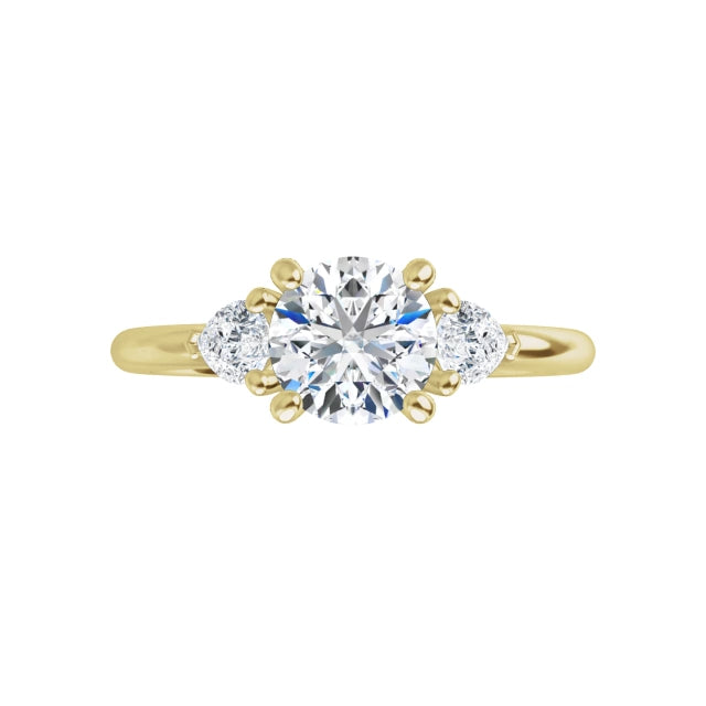 three Stones Diamond engagement Ring 14K Yellow Gold 360 View